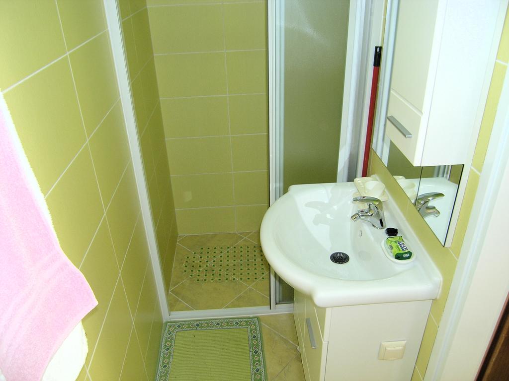 Apartman Vera クルク エクステリア 写真