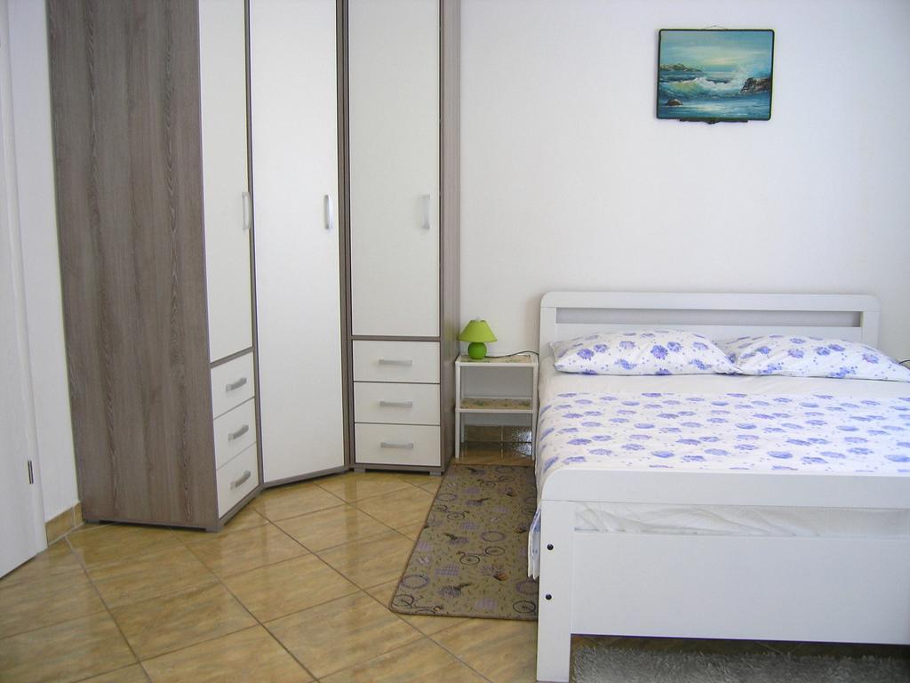 Apartman Vera クルク エクステリア 写真