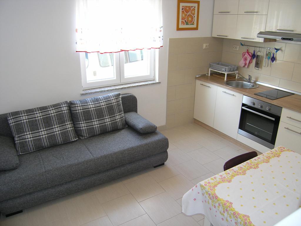Apartman Vera クルク エクステリア 写真