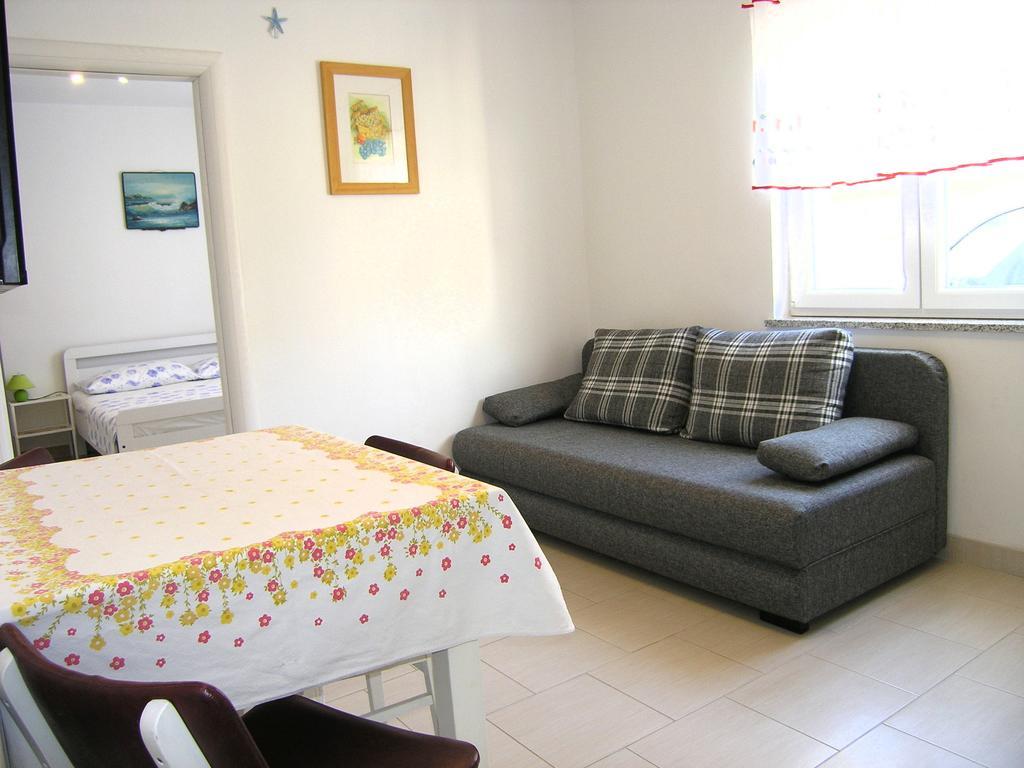 Apartman Vera クルク エクステリア 写真